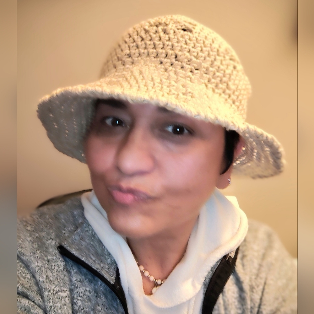 Crochet handmade crochet wide brim Sun hat - Picture 3 of 6